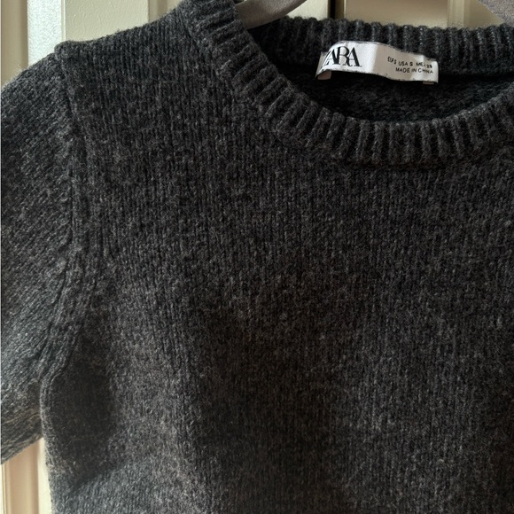 Zara Charcoal Knit Sweater - Picture 4 of 6